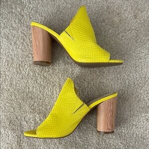 Jessica Simpson Yellow Mules **ANY 3 SHOES GET 3 for $30!!